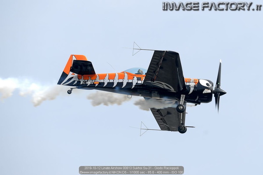 2019-10-12 Linate Airshow 00813 Sukhoi Su-31 - Giodo Racioppoli